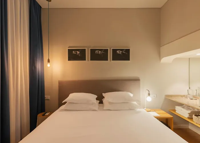 Esqina Urban Lodge Lisbon