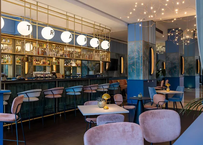 Doubletree By Hilton Florence Metropole