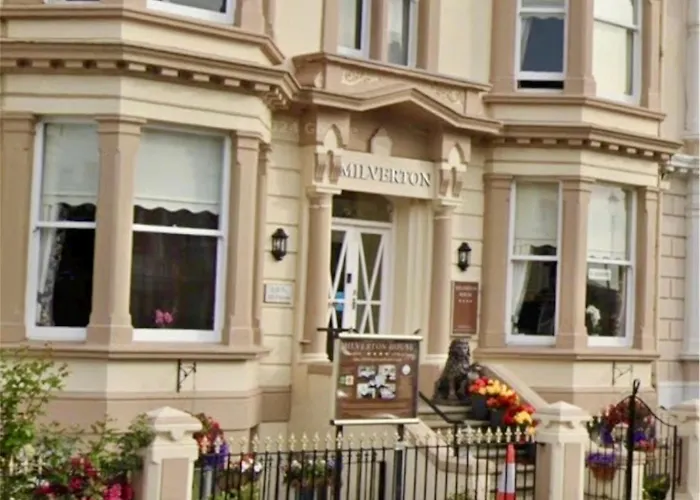 Milverton House Llandudno