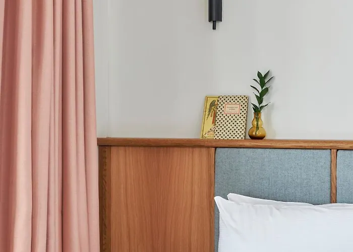 Turing Locke Cambridge Hotel