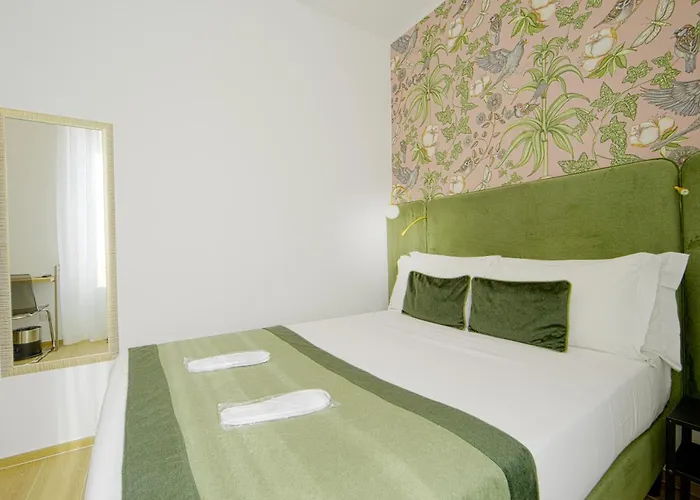 Home At Rome St. Peter Guest House