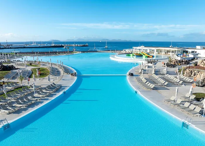 Barcelo Playa Blanca Hotel