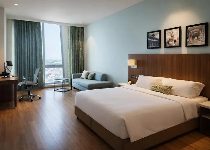 Fairfield By Marriott Agra Hotel