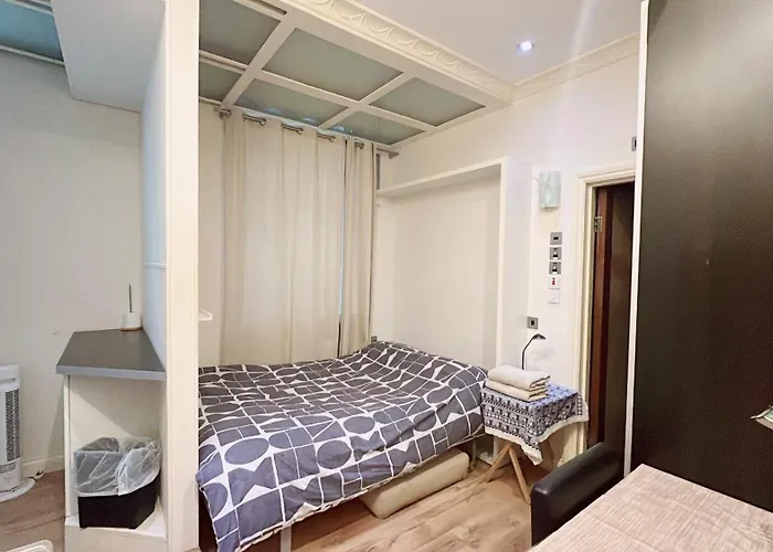 Soho China Town Rooms London