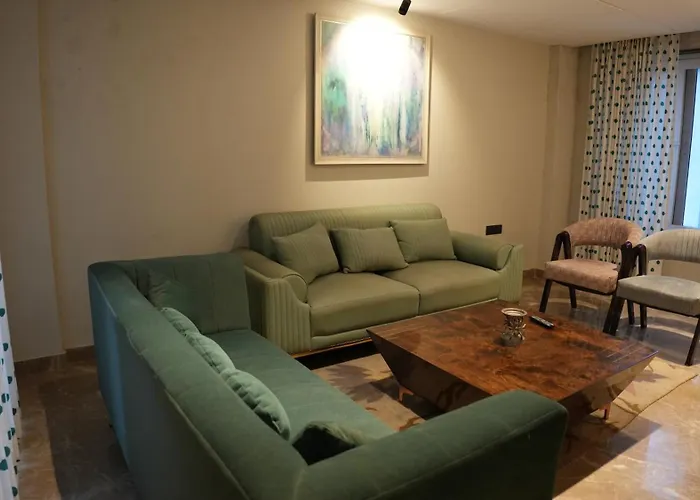 Perch Casa Feliz- Golf Course Road Bed & Breakfast Gurgaon