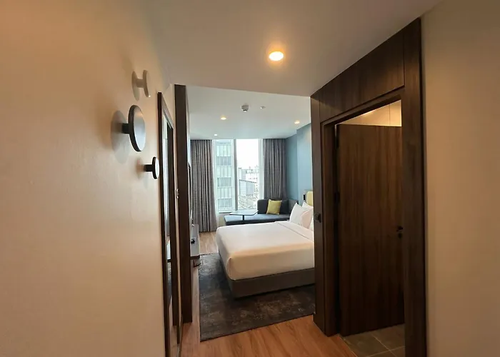 Holiday Inn Express Istanbul - Airport Arnavutkoy By Ihg