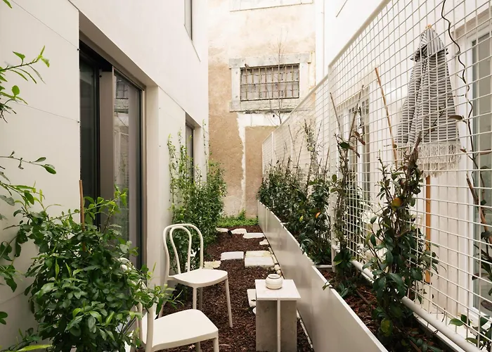 Lioz Lisboa Aparthotel
