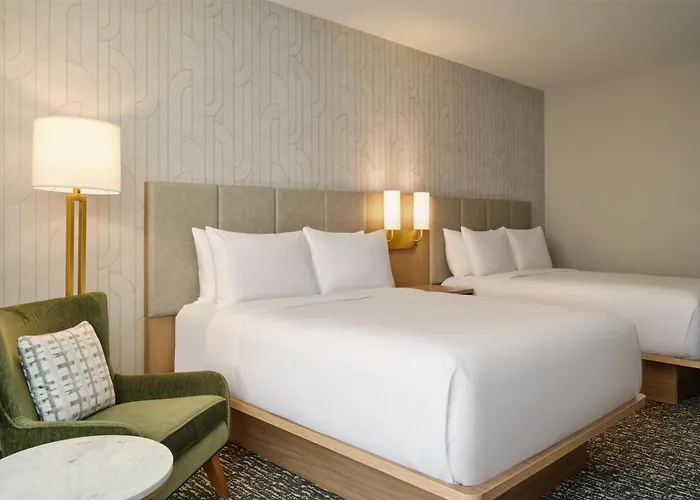 Doubletree By Hilton Greenville Airport