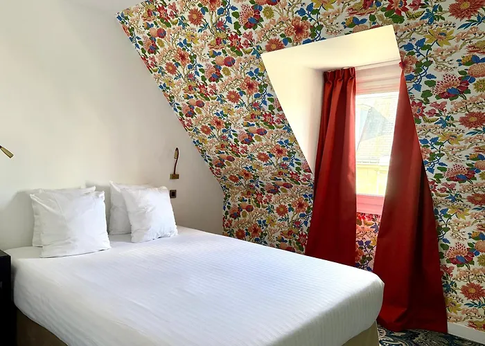 New Hotel Republique Paris