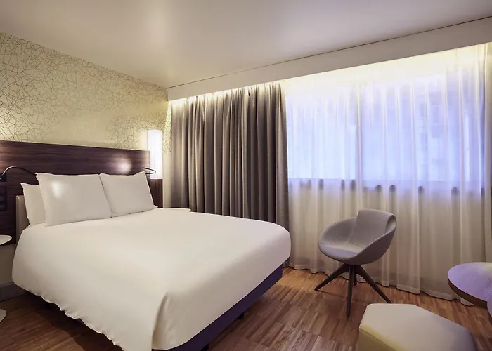 Mercure Paris Arc De Triomphe Etoile