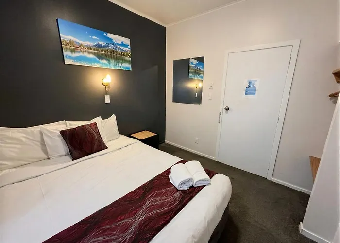 Halswell Lodge Wellington