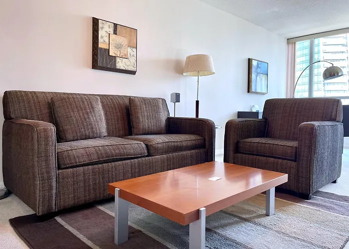 Carmana Hotel & Suites Vancouver