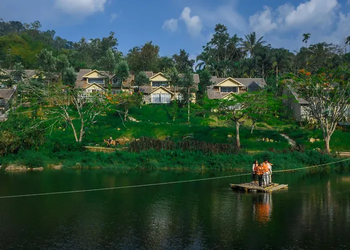 Blanket Riverside Resort And Spa Munnar