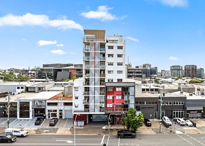 Direct Collective - Pavilion And Governor On Brookes Brisbane