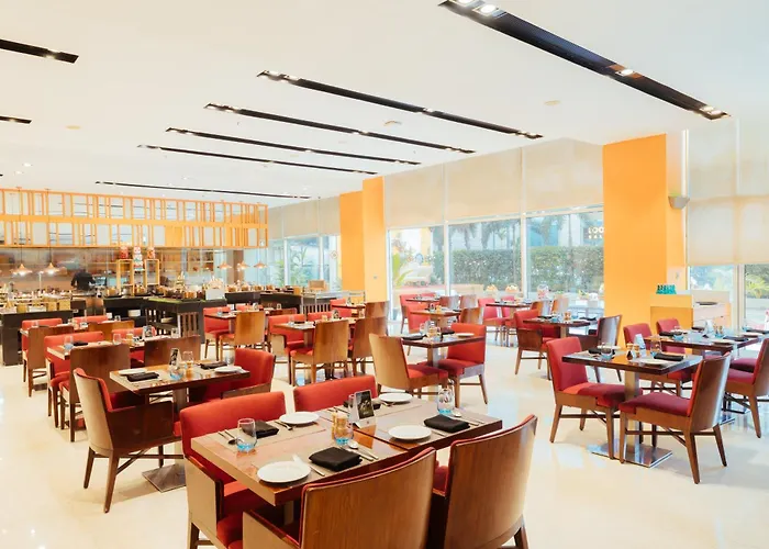 Fairfield By Marriott Lucknow Hotel