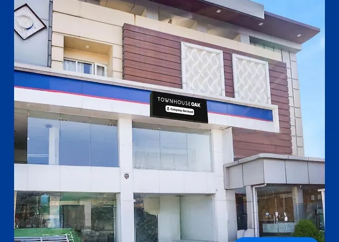 Super Townhouse Oak Silver City Chowk Formerly Hw Residency Dehradun