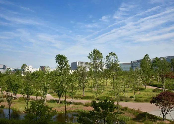 Courtyard By Marriott Seoul Botanic Park Hotel