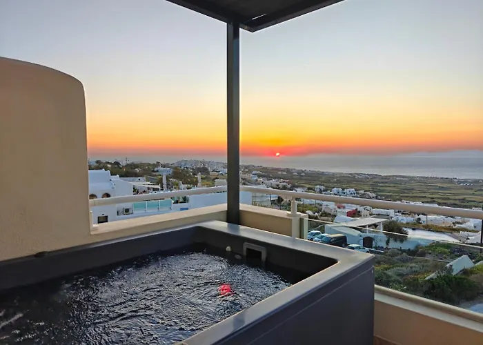 Kiklamino Sunset Suites Oia