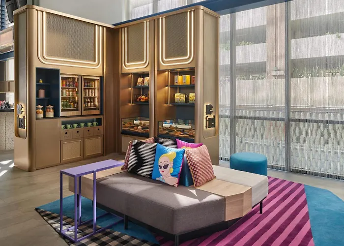 Aloft Bangkok - Sukhumvit 11 Hotel