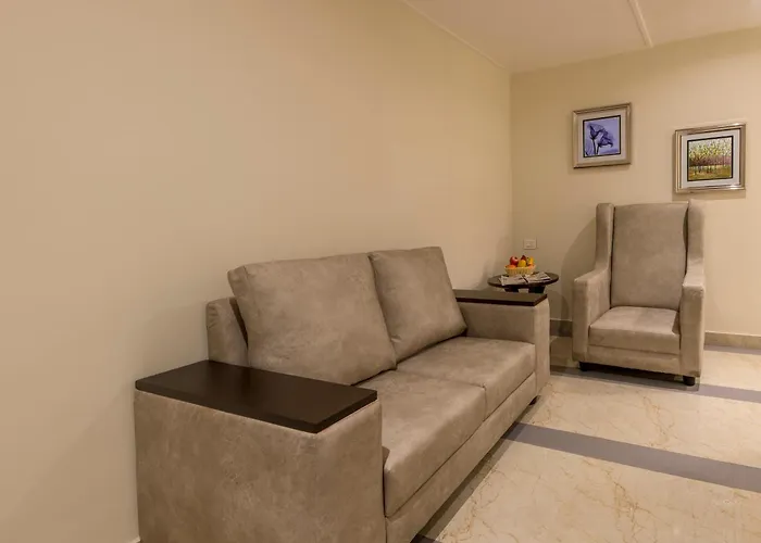 Hotel Star Palace - Rameswaram Tamil Nadu