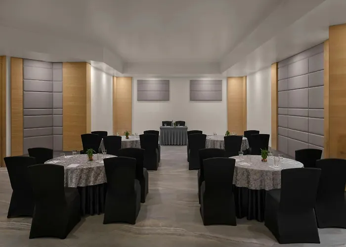 Rakabi The Fern Igatpuri, Series By Marriott
