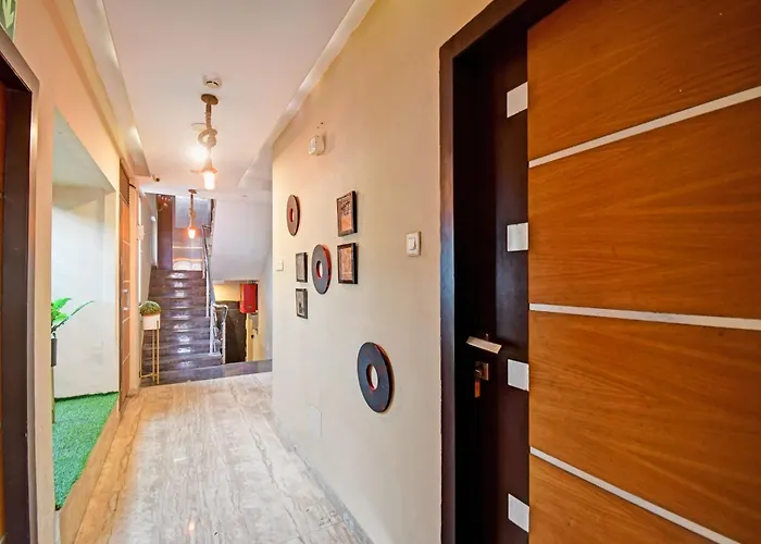 Super Collection O Avenue Regency Near Kalighat Kali Temple Kolkata