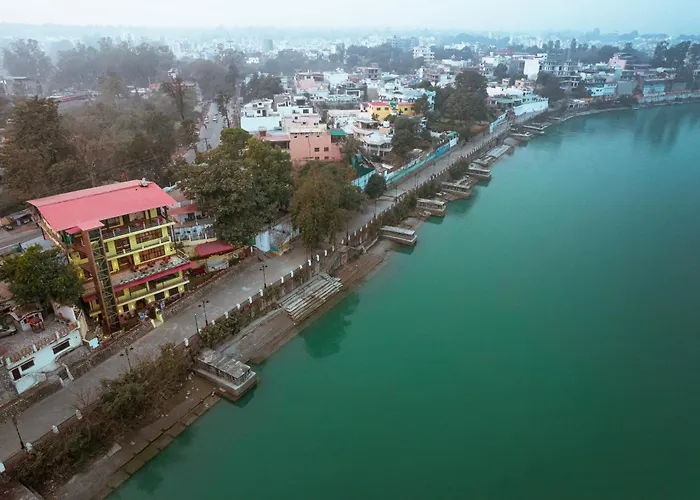 The Shanti Naturecure On Ganga Rishikesh