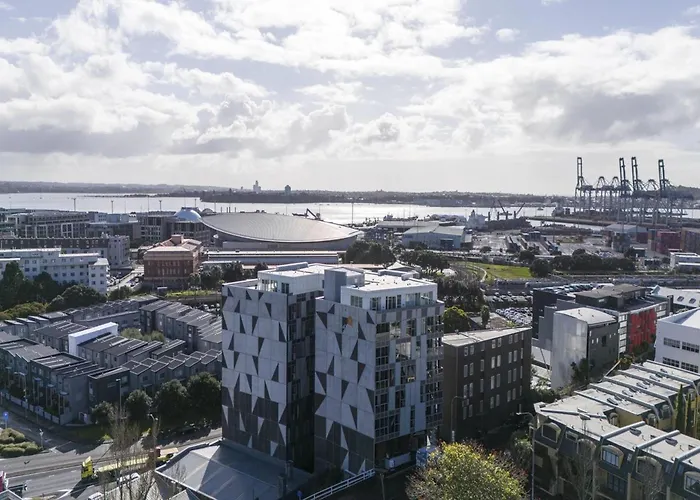 La Quinta By Wyndham Parnell Auckland Hotel