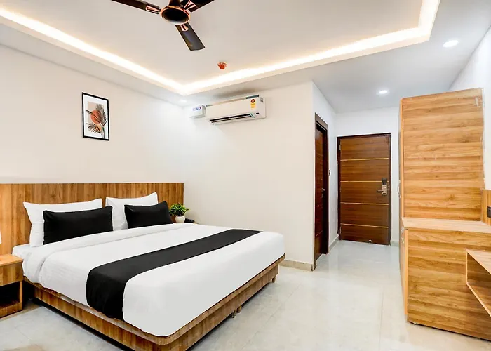 Townhouse Grand Address Hotel And Banquet Ghaziabad