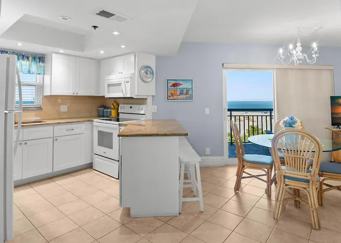 Gulf Strand Resort By Travel Resort Services St. Pete Beach