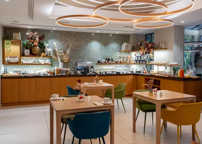 Hotel Le Six Paris