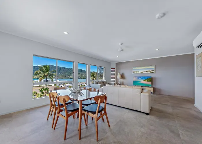 At Boathaven Bay Holiday Apartments Airlie Beach