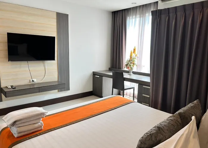 Crystal Suites Suvarnbhumi Airport Bangkok