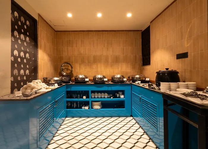 Hotel Bluestone Nehru Place By The Cosy Hotels New Delhi