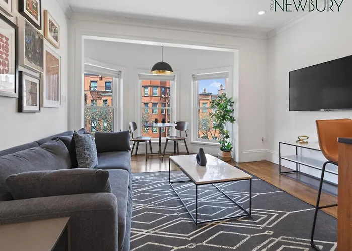 304 Newbury Street By Thatch Boston