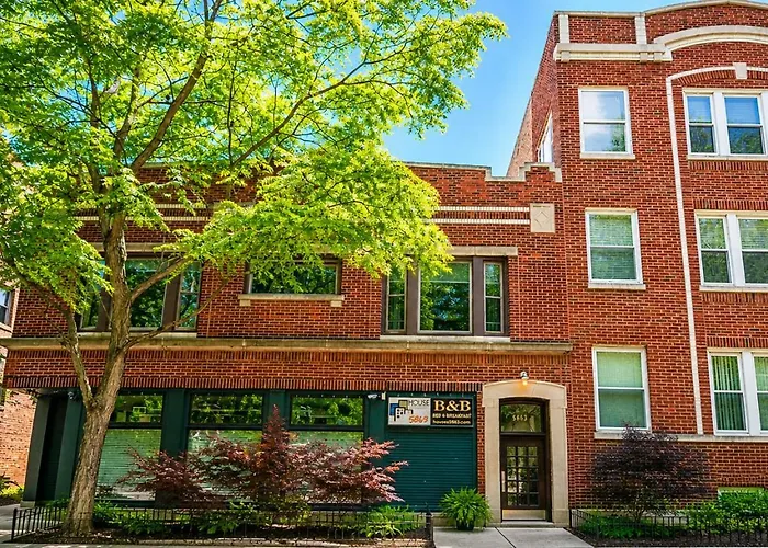 House 5863- Chicago'S Premier Bed And Breakfast