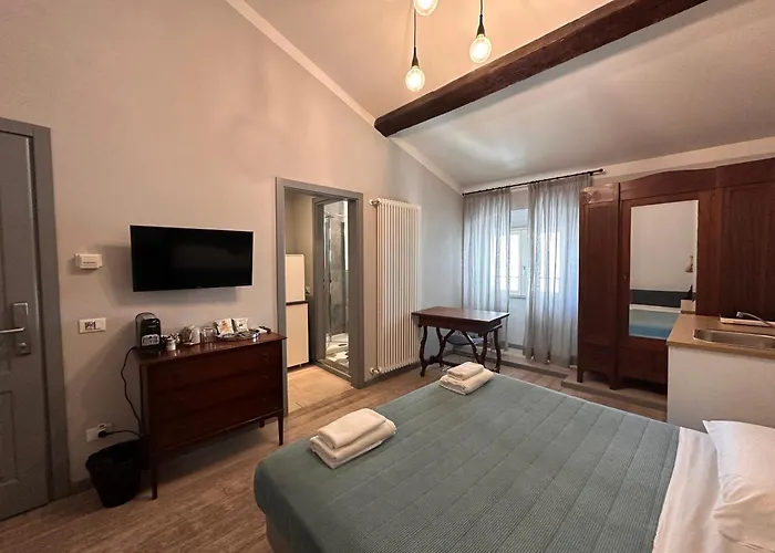 Santo Spirito Venti Bed & Breakfast Florence