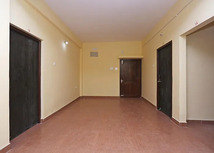 Oyo 17276 The Maple Tree Hotels Bhubaneswar