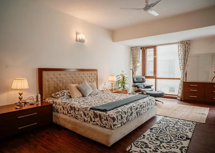 Luho Grande Bed & Breakfast Bangalore