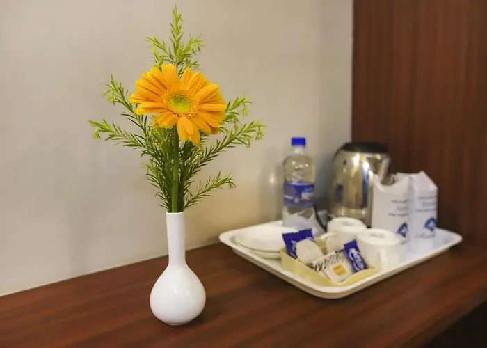 Super Hotel O S Grand Bolarum Secunderabad