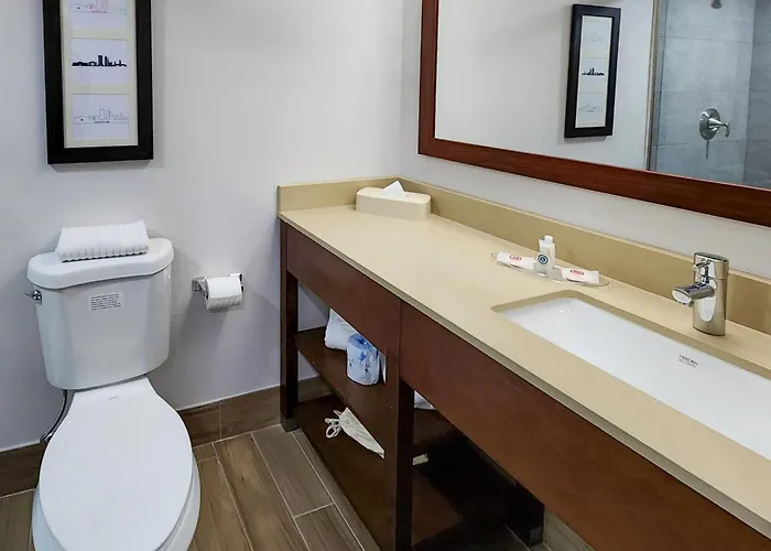 Comfort Suites Baymeadows Near Butler Blvd Jacksonville