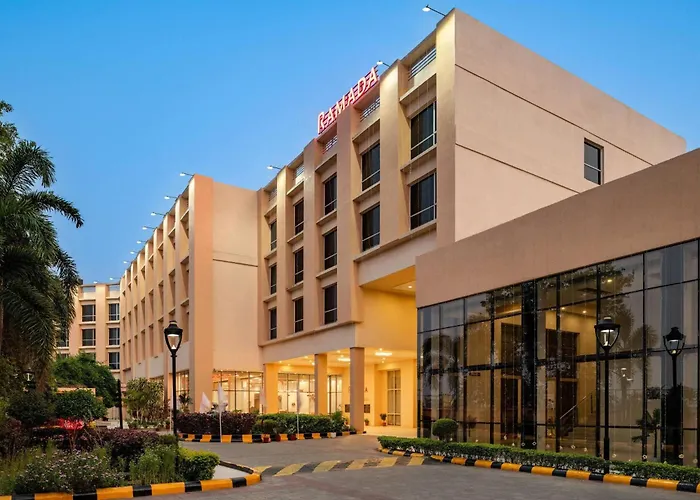 Ramada By Wyndham Bodh Gaya Mahabodhi Hotel