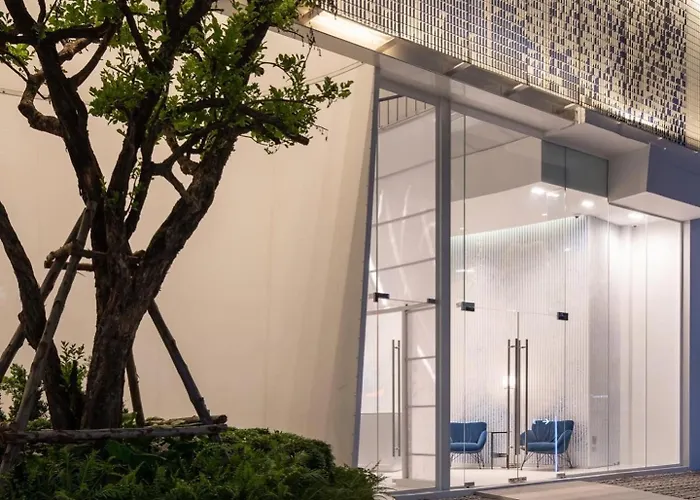 Blu 395 Ari-Saphan Khwai Bangkok
