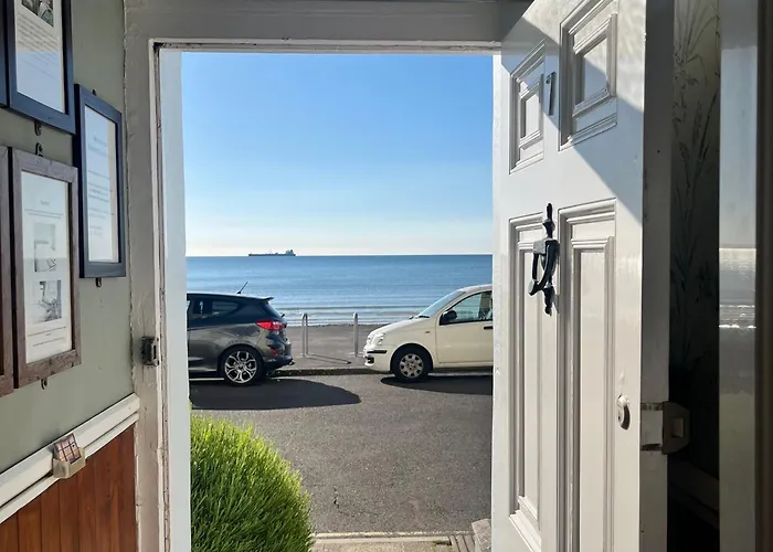 Whitecliff Guest House Weymouth