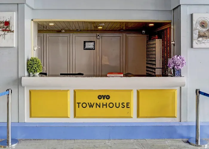 Townhouse Royal Palms Hotel - Rose Collection Mumbai
