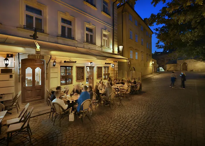 Hotel At The Golden Scissors Prague