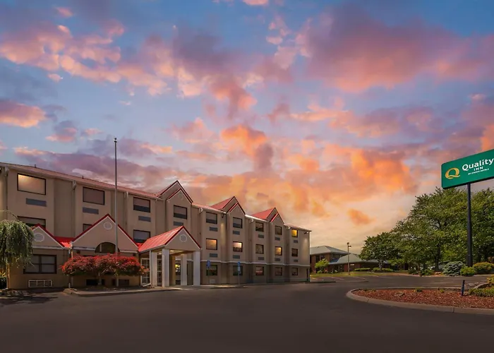 Quality Inn Knoxville West Cedar Bluff