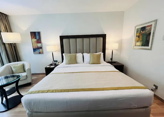 Adarsh Hamilton Hotel Bangalore