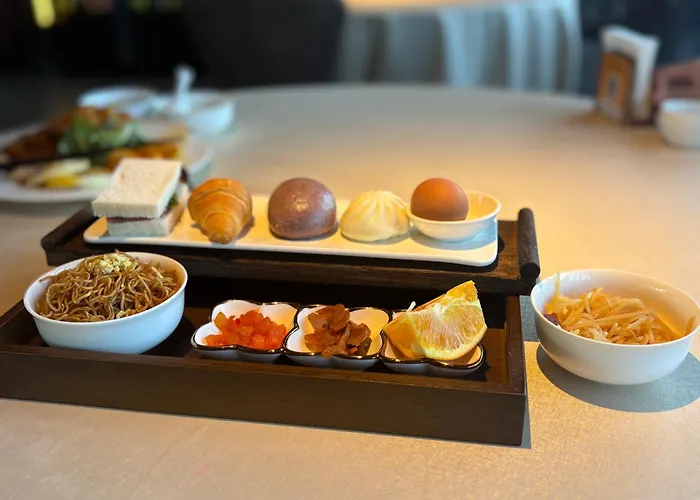 Jingshan Garden Hotel Beijing