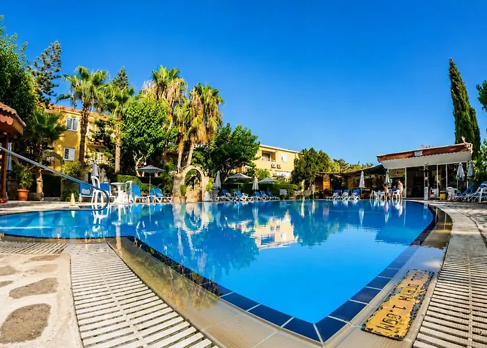 Apollonia Hotel Apartments Paphos